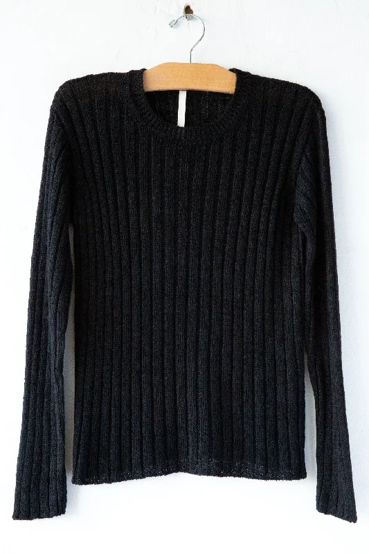 Ribbed Pullover