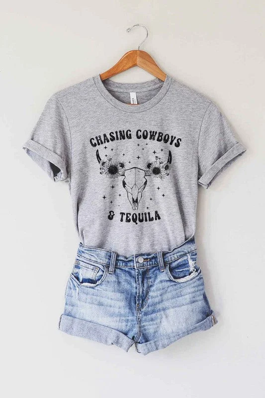 COWBOYS AND TEQUILA GRAPHIC TEE / T-SHIRT